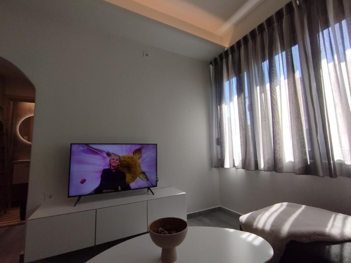 וולוס Jason'S Centre Apartment מראה חיצוני תמונה